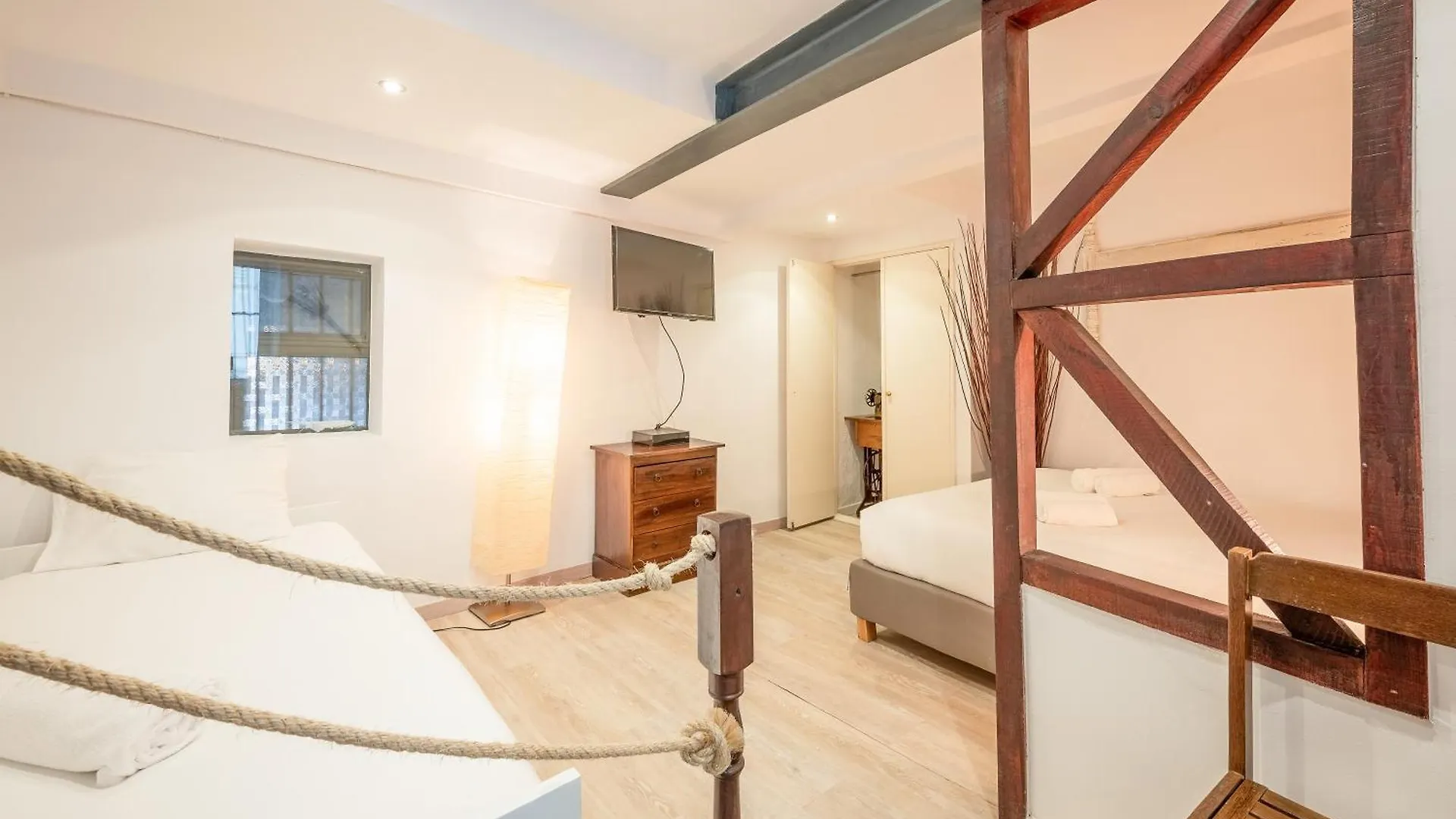 Cozy Getaway In Alfama By Lovelystay Lisbona 0*,